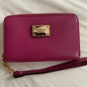 Michael Kors Wristlet